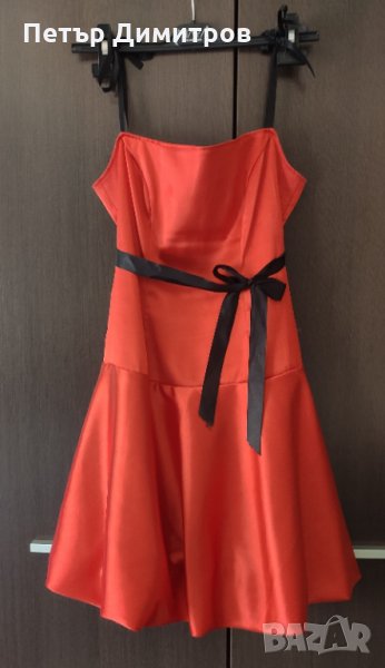 Сатенена коледна червена рокля, снимка 1