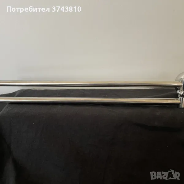 Закачалката с две подвижни рамена за хавлии, снимка 1
