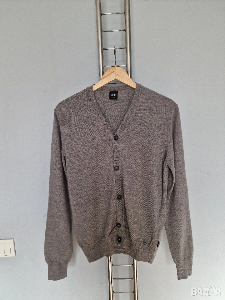 Страхотна мъжка жилетка HUGO BOSS, размер М , снимка 1