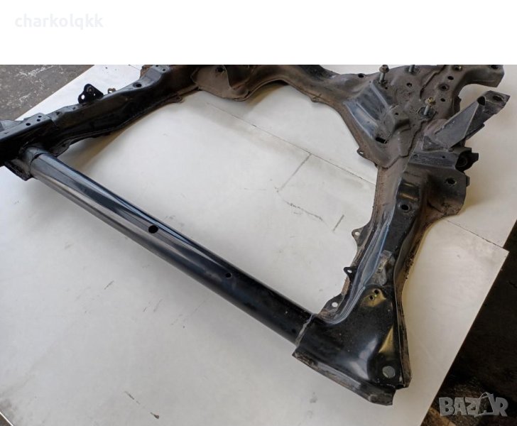 Продавам преден мост хонда црв 2.2д 08г, снимка 1