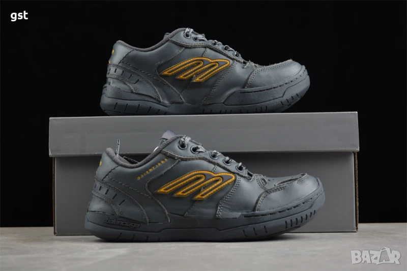 Редки Balenciaga Hamptons Worn Out Paris маратонки кецове мъжки дамски , снимка 1