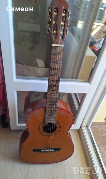Стара акустична-класическа китара, снимка 1