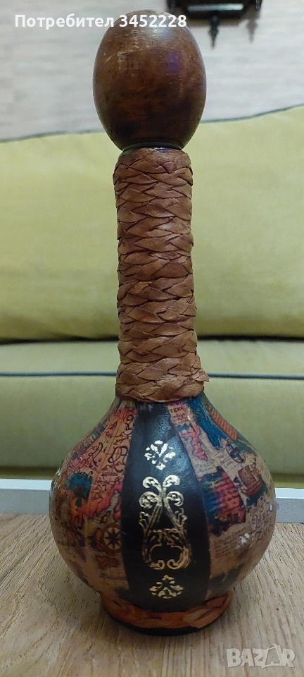 бутилка винтидж обвита с кожа Италия за колекционери , снимка 1