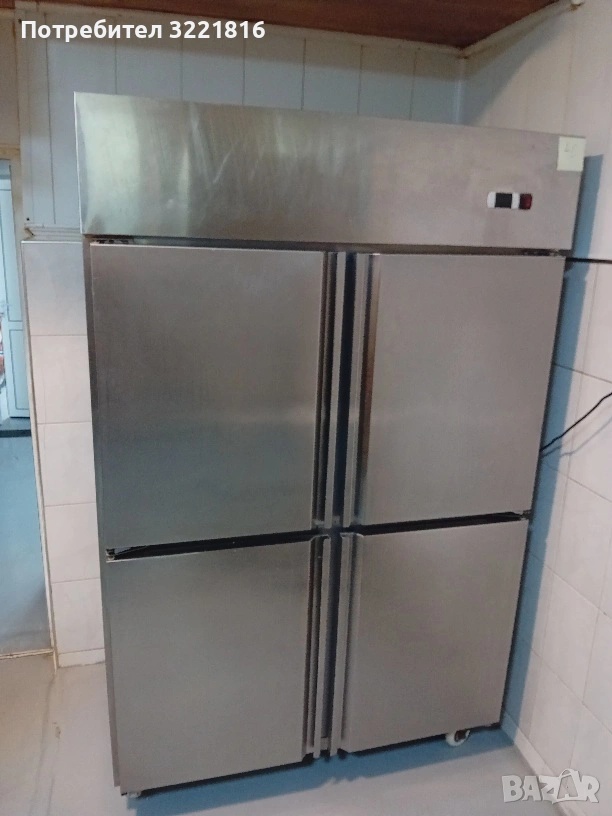 Хладилен шкаф двоен, снимка 1