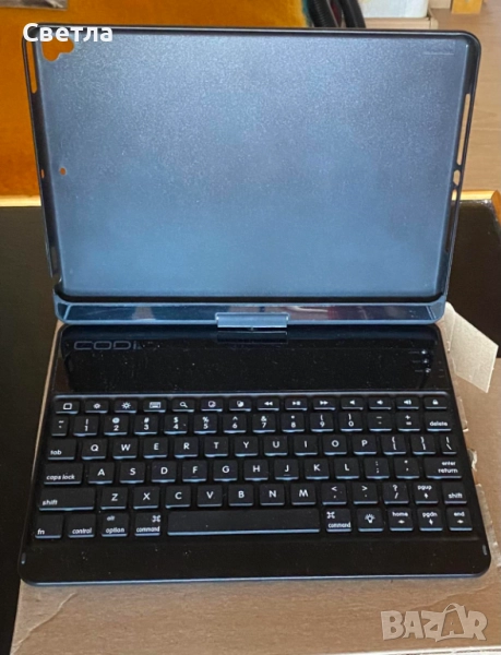 Bluetooth кейс с клавиатура Codi за iPad 9,7'', 6 в 1, 360 градуса,Не е Лаптоп,не е Таблет, 120 лв, снимка 1