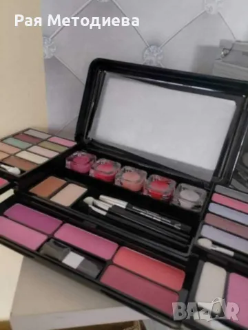 голяма професионална палитра от 51 части с немско качество , снимка 4 - Комплекти и лотове - 48339878