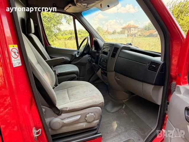 Volkswagen Crafter 2.5d 136hp 2007, снимка 13 - Бусове и автобуси - 55951076