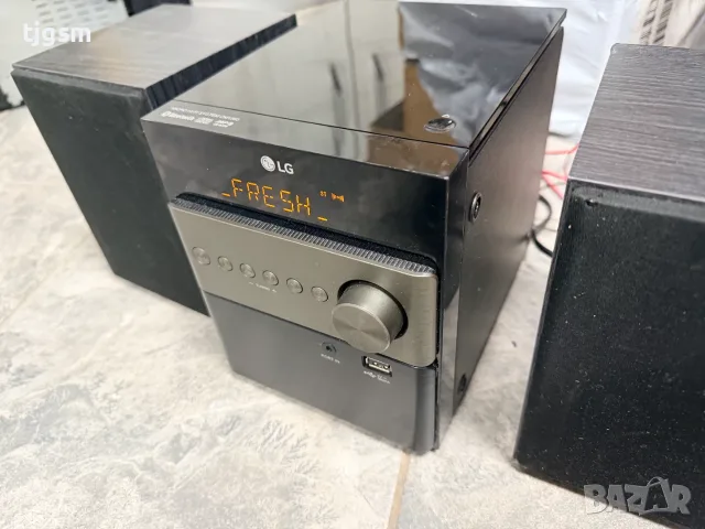 Аудио микросистема LG Micro Hi-Fi Audio System CM1560  Player,FM,USB,AUX,Bluetooth, снимка 4 - Аудиосистеми - 53133670