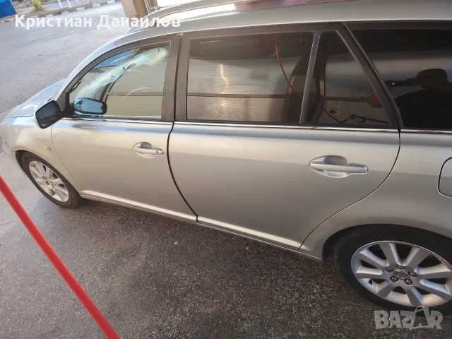 Тойота Авенсис т25, снимка 16 - Автомобили и джипове - 56403298