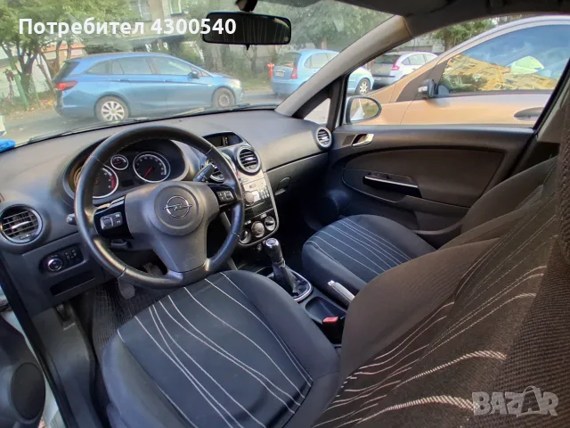 Продавам Opel Corsa 1.1, 2010г, бензин
