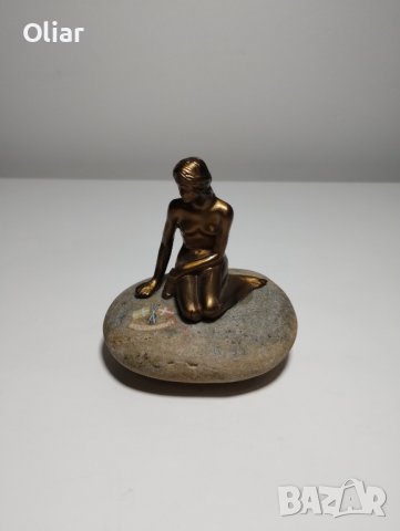 Прекрасна винтидж статуетка на Малката русалка върху камък. , снимка 2 - Антикварни и старинни предмети - 44150971