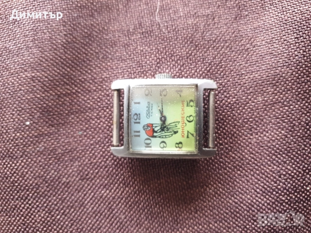 Рядък съветски дамски часовник СЛАВА, снимка 2 - Мъжки - 52009327