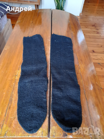 Стари вълнени чорапи #2