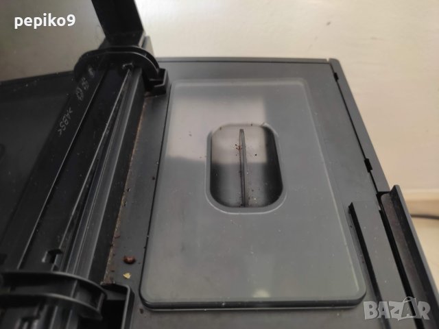 Продавам кафемашини внос от Германия робот пълен автомат NIVONA CafeRomatika, снимка 3 - Кафемашини - 42783598