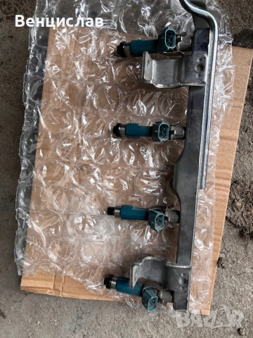 Инжектори за Мазда 1.3, снимка 2 - Части - 52622972