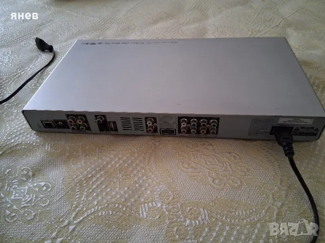 DVD Philips BDP 7500 MK 2 Чистоново!, снимка 3 - Плейъри, домашно кино, прожектори - 49923156