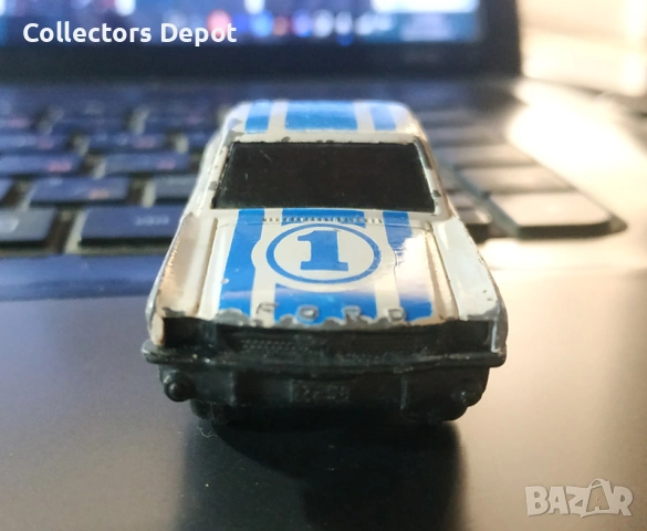 ВИНТИДЖ ERTL: Ford Mustang 64 1/2 "The Muscle Car" – Закупен 1989 г. в Германия!, снимка 5 - Колекции - 53932974