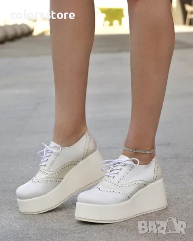 Обувки на платформа - бяла кожа - 450-L