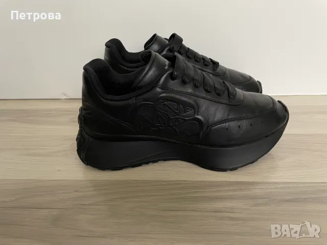 Alexander McQueen Sprint Runner маратонки 37 Оригинал, снимка 2 - Маратонки - 48331715