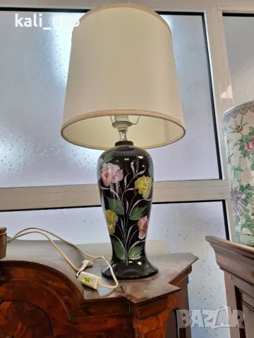 Настолна порцеланова лампа внос от Холандия 