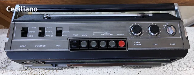 💥Sharp GF-8080 -Работещ на радио и на  касета!, снимка 6 - Радиокасетофони, транзистори - 55772434