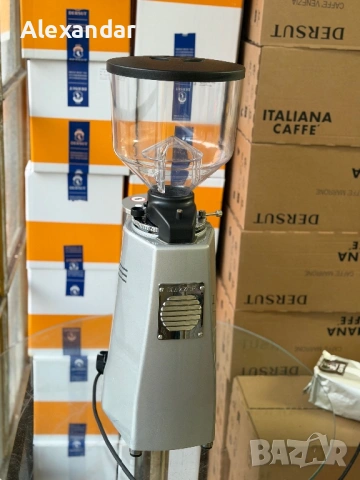 Кафемелачка Mazzer, снимка 3 - Кафемашини - 53296240