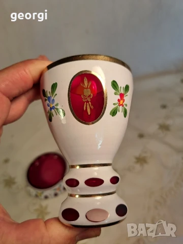 кристален пепелник с ваза Bohemia цветен рубинен кристал с позлата , снимка 3 - Антикварни и старинни предмети - 50855900