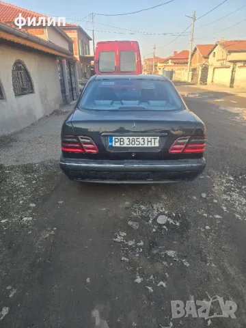 Mercedes e270 2001 година, снимка 2 - Автомобили и джипове - 49246197