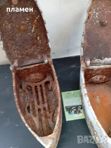 Продавам стари ютии използвани за гладене ,нямат счупено,два броя., снимка 9 - Антикварни и старинни предмети - 53108289