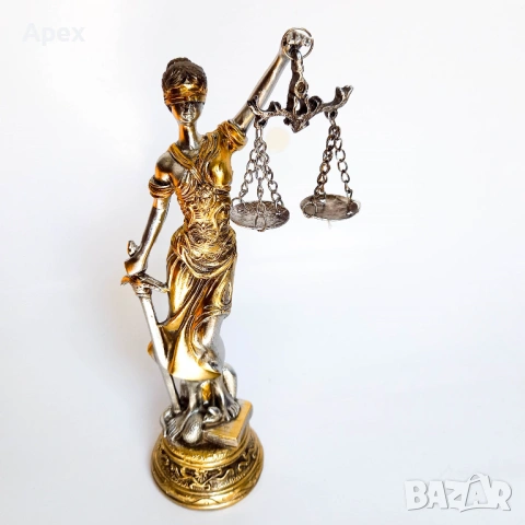 Статуетка на Богинята Темида.Фигура на Богиня на Правосъдието Правото.Подарък за Юрист,Адвокат,Съдия
