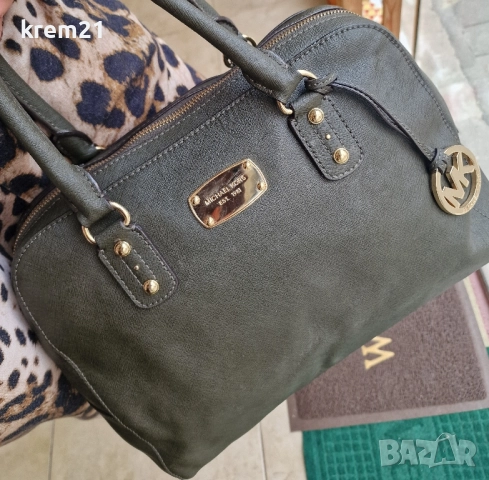 Michael Kors Cindey дамска Уникална чанта, снимка 3 - Чанти - 52481176