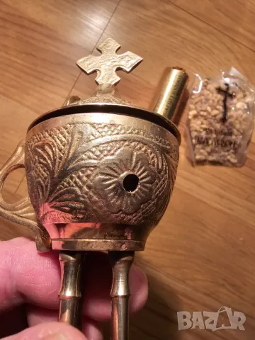 Старинно бронзово кадило, тамянник  красиви орнаменти и цветя 15 см  кандило кадило църква параклис, снимка 4 - Антикварни и старинни предмети - 49471189