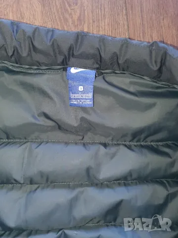 Nike яке 137см.-пухенка, снимка 4 - Детски якета и елеци - 47320990