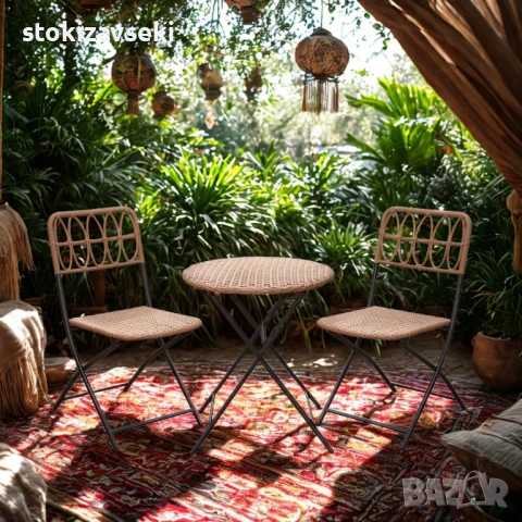 Градински комплект маса с два стола