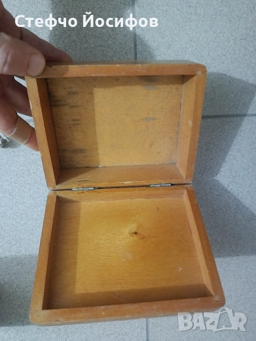 Дървени кутии, снимка 11 - Антикварни и старинни предмети - 51830358