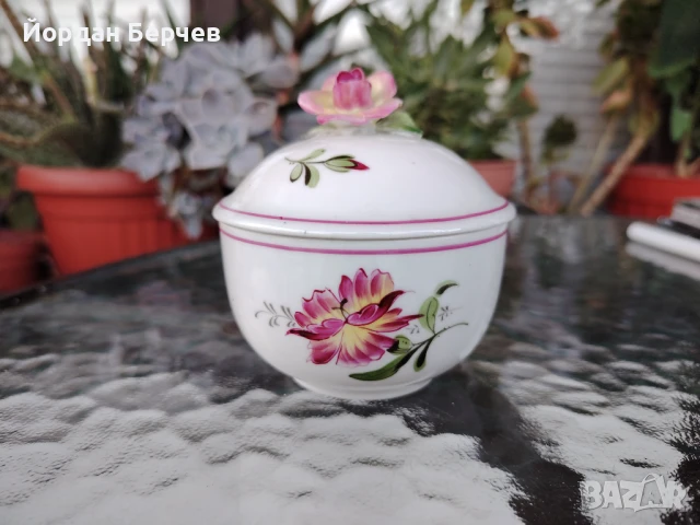 Порцеланова захарница, снимка 6 - Кутии за храна - 51155646