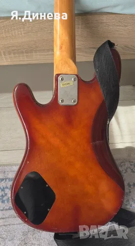Бас китара Fender, снимка 5 - Китари - 56451197