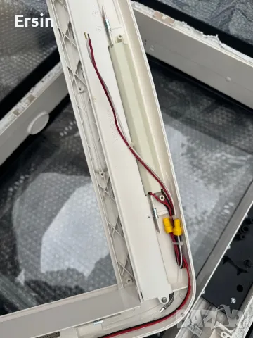 Midi Heki, Dometic Rooflight 70x50cm с манивела и принудителна вентилация и лед осветление , снимка 12 - Къмпинг мебели - 50178898