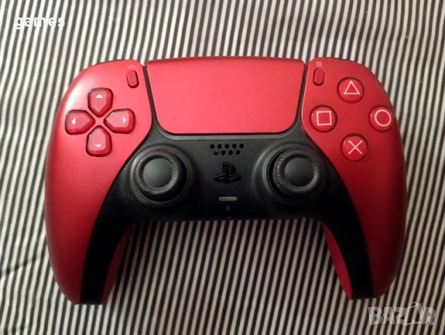 DualSense Volcanic Red контролер за PS5