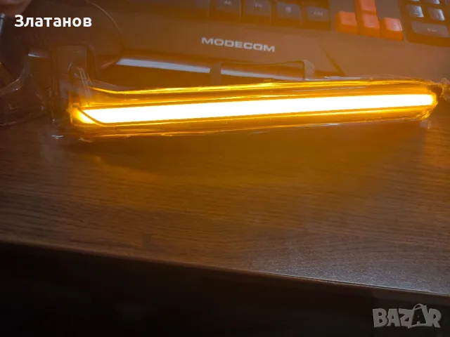 Мигач с бягаща светлина за огледало на Пежо, снимка 1