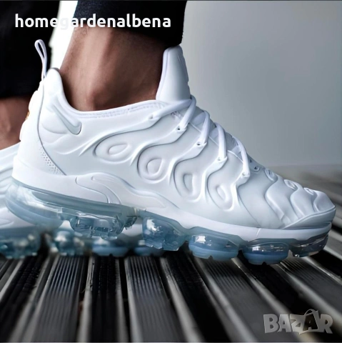 Маратонки Nike Air VaporMax Plus 'Triple White' – Чисто бяло съвършенство! 👟🤍, снимка 2 - Маратонки - 54316924