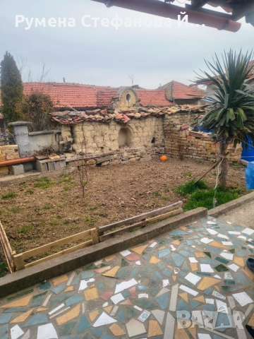 Продавам къща във Велики Преслав 