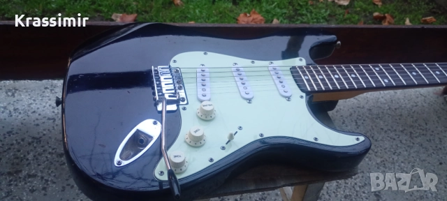 Custom Stratocaster 63 Black. Електрическа китара., снимка 3 - Китари - 52499540