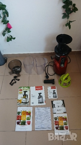 Сокоизтисквачка за мелене на плодове зеленчуци и листни, модел Kuvings модел 950 SC. , снимка 13 - Сокоизстисквачки и цитрус преси - 51734981