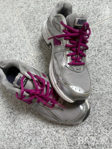 Маратонки Nike, снимка 7 - Маратонки - 47313018