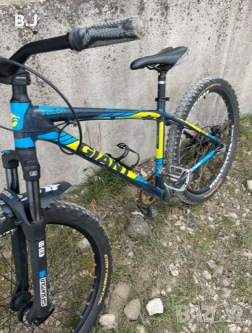 Планински велосипед giant talon, снимка 4 - Велосипеди - 54009478