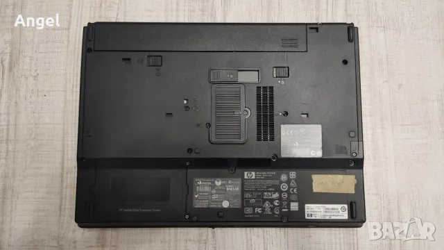 Ретро лаптоп HP Compaq nx7300, снимка 3 - Лаптопи за дома - 50296953
