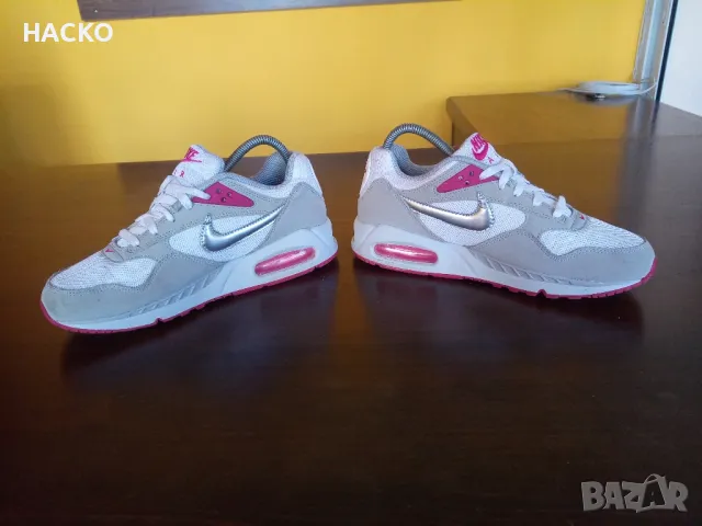 Маратонки NIKE AIR Номер 41 Стелка 26,5 см. Внос от Англия, снимка 3 - Маратонки - 50176256