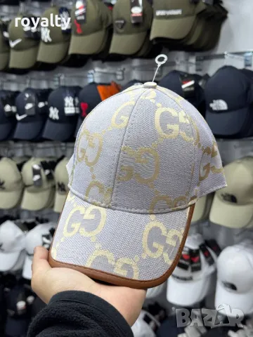 Маркови шапки с козирка , снимка 2 - Шапки - 49201159