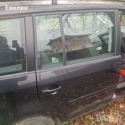 VW Touran 2006г 105кс 1.9 TDI, снимка 13 - Части - 52789555